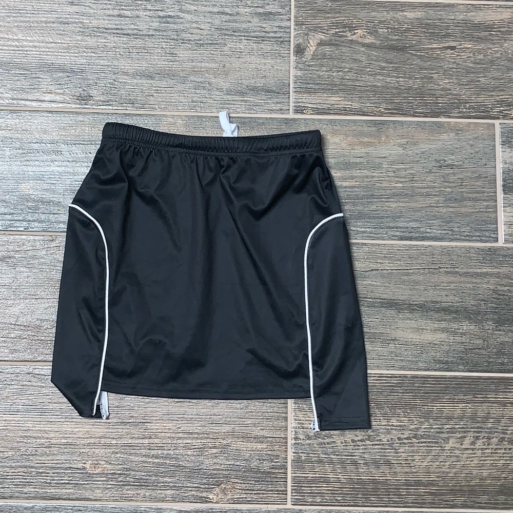 Skirt - Picture 4 of 4